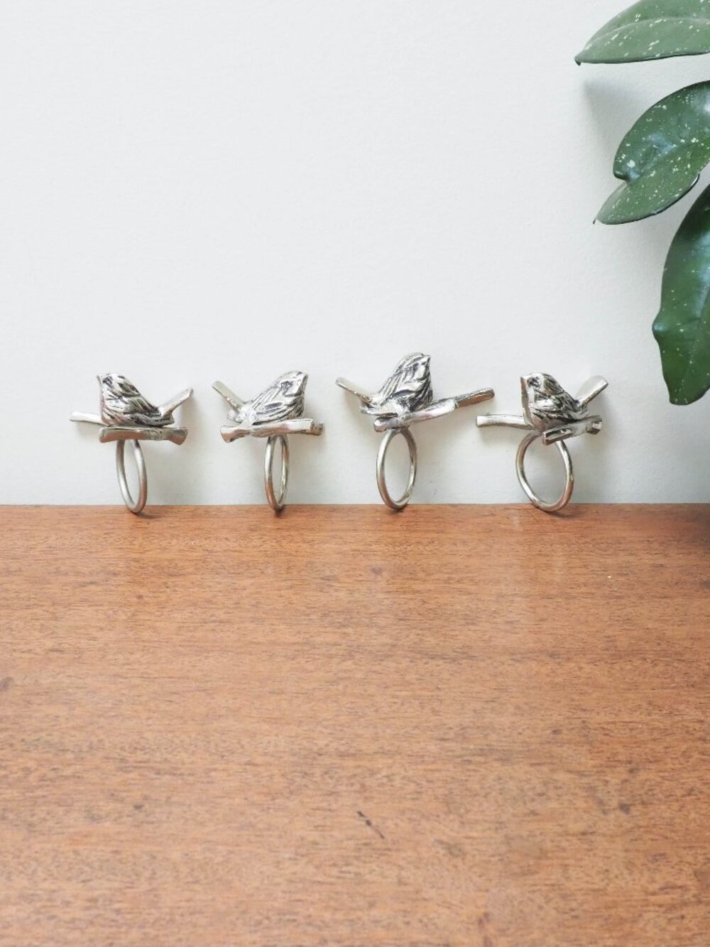 Vtg Bird on A Branch Set of 4 Napkin Rings - Silver Tone Table Setting